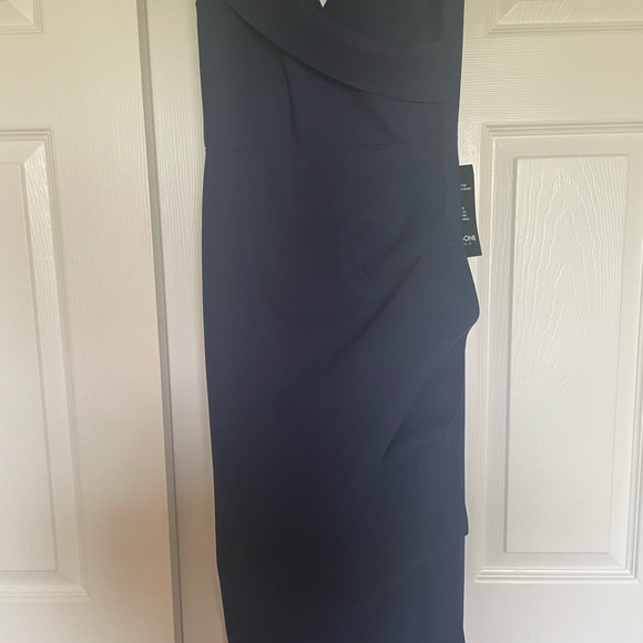 BRAND NEW WITH TAGS Chiara Boni La Petite Robe Navy Blue Trumpet Gown. - Picture 6 of 11